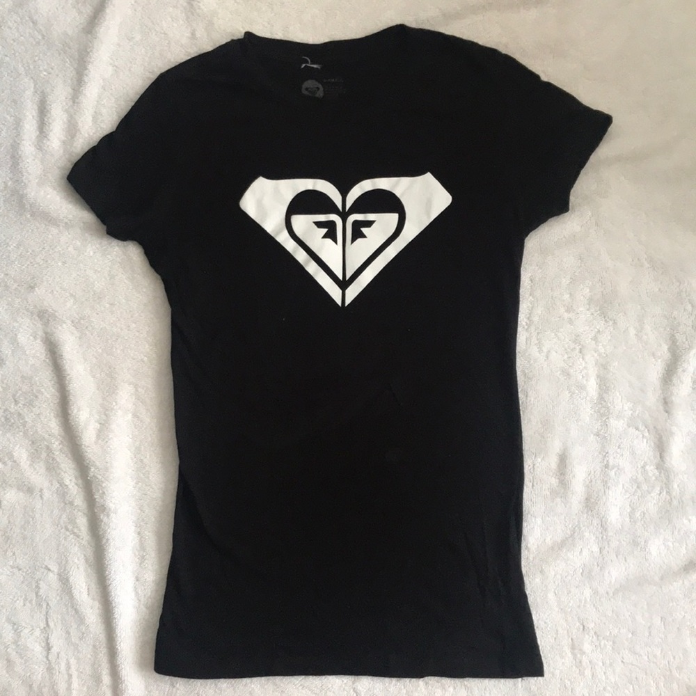 Roxy graphic logo shirt